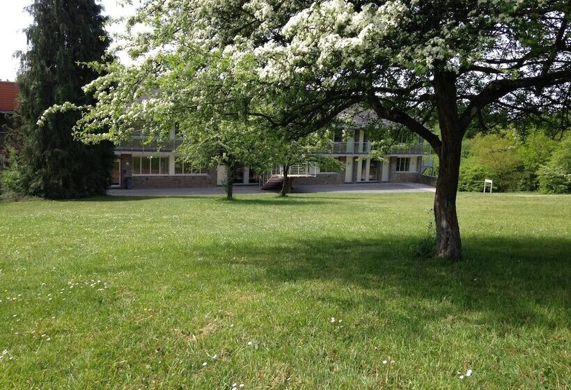 فندق Montdespins Domaine De Vacances, Vakantiedomein Dennenheuvel