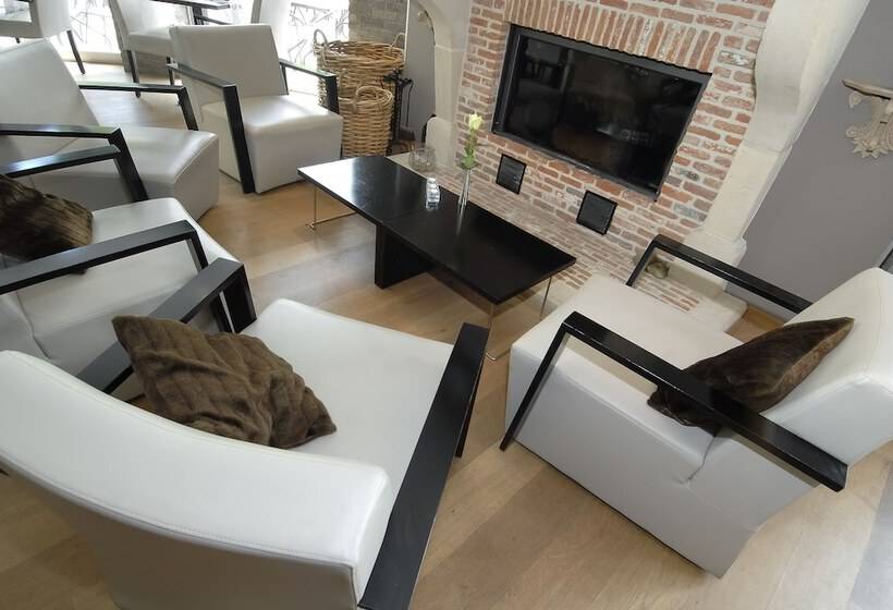 فندق Montdespins Domaine De Vacances, Vakantiedomein Dennenheuvel