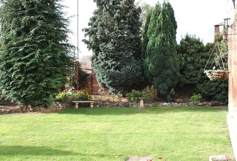 فندق The Quorn Lodge