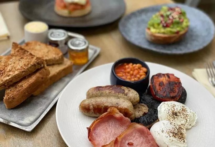 Отель The Boot Inn