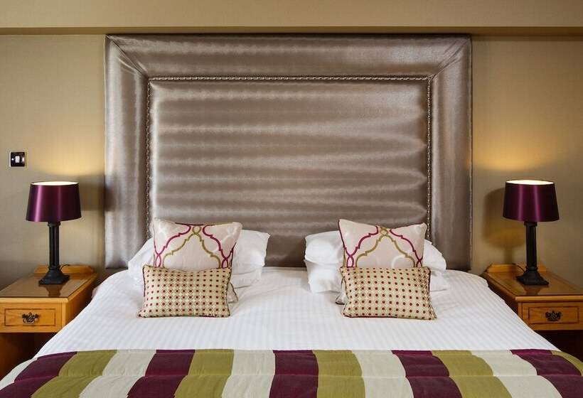 فندق The Plough Inn