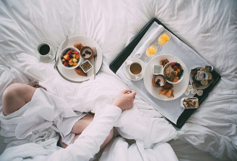 فندق Warwick Le Crystal  Montréal