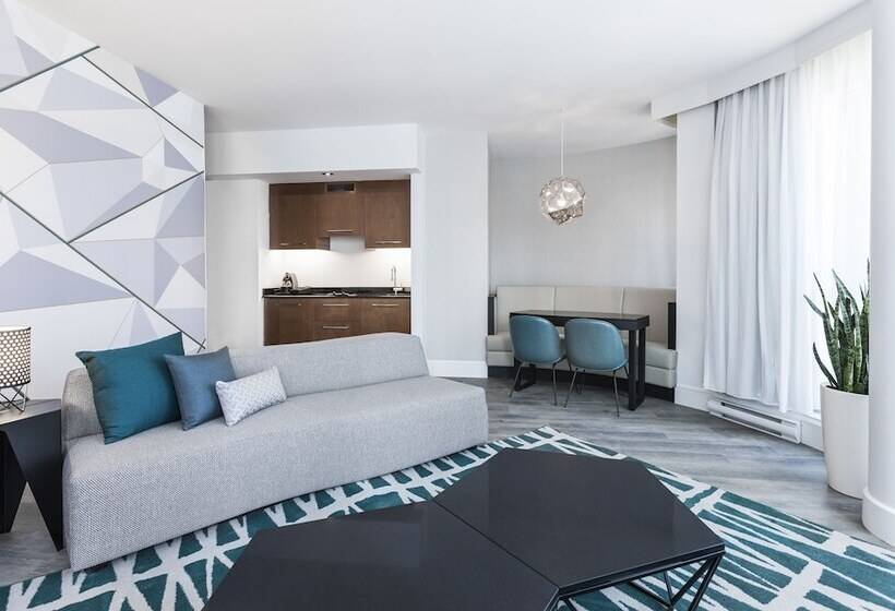 فندق Warwick Le Crystal  Montréal