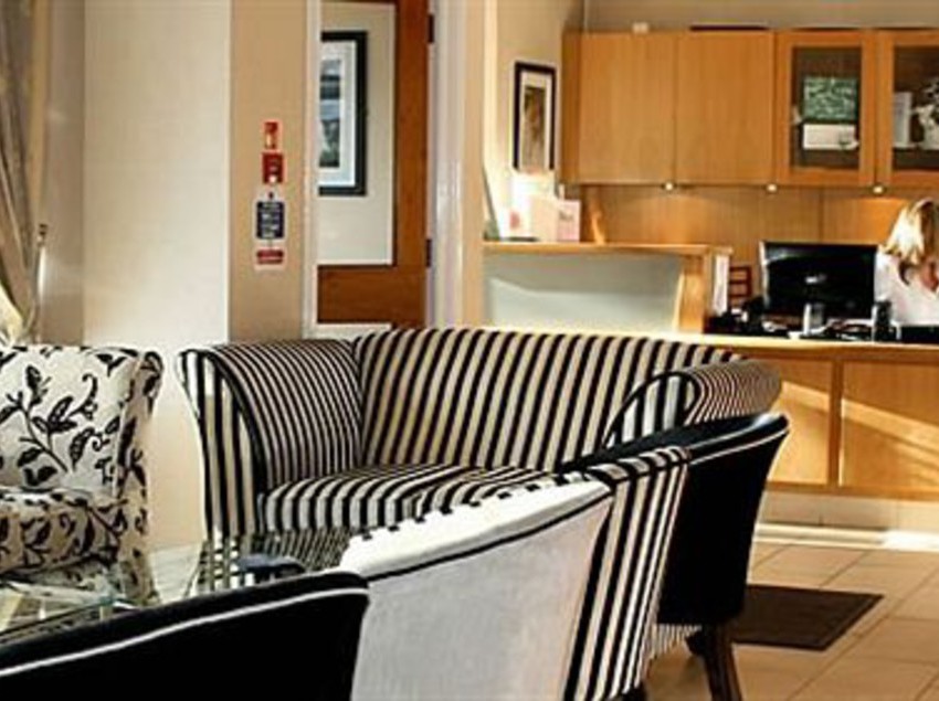 فندق The Grove House