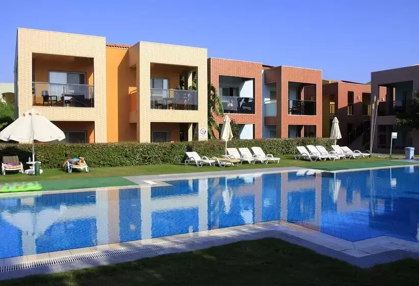 Hotelli Holiday Village Türkiye