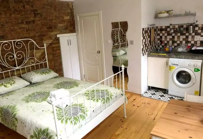 Istanberry  Pera Apartments