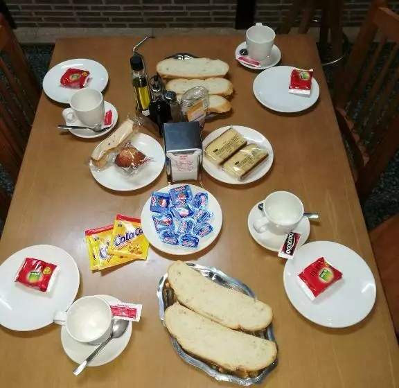 Majatalo Hostal Poncebos