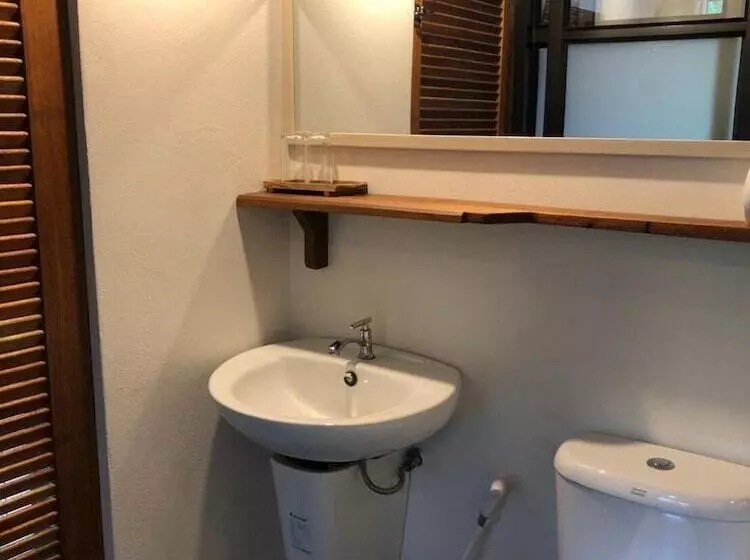 Hotelli Anattaya Holiday Home