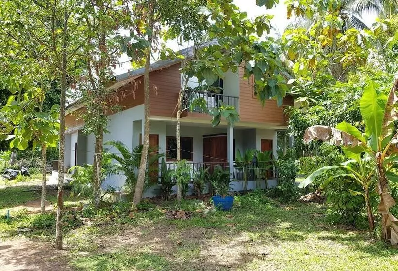 Hotelli Anattaya Holiday Home