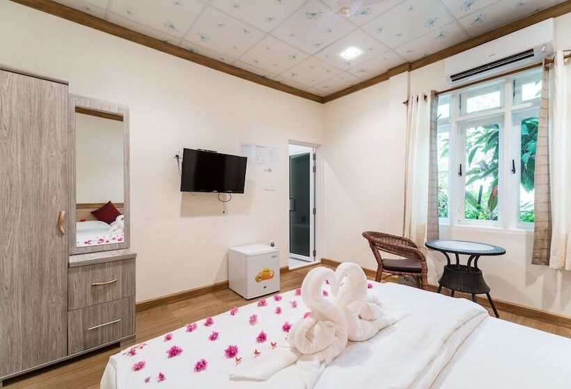 پانسیون Rasdhoo Holiday Home