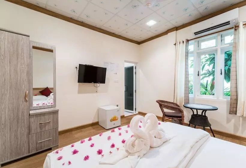 پانسیون Rasdhoo Holiday Home