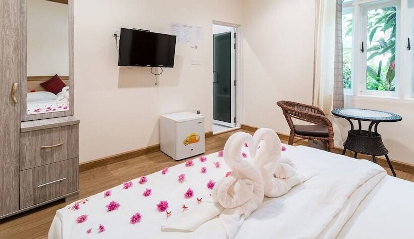 پانسیون Rasdhoo Holiday Home