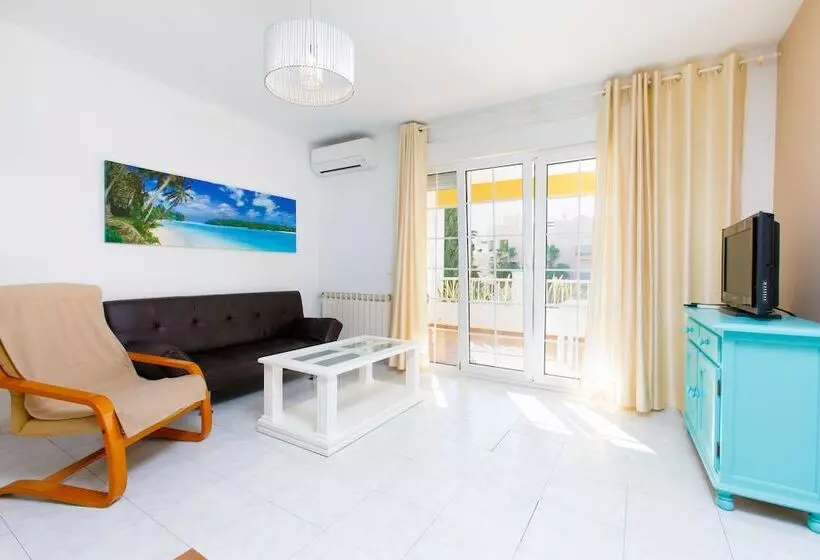 At Almoraide Rooms Suites