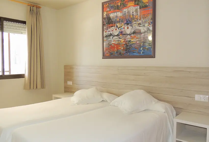 Apartamentos Turísticos Augustus