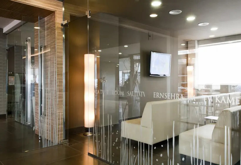 Apartamentos Turísticos Augustus