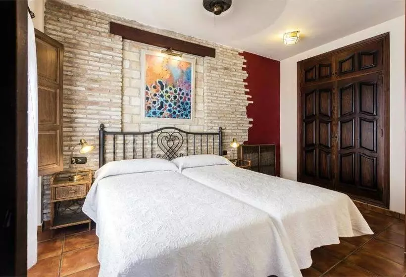 Arte Vida Suites & Spa