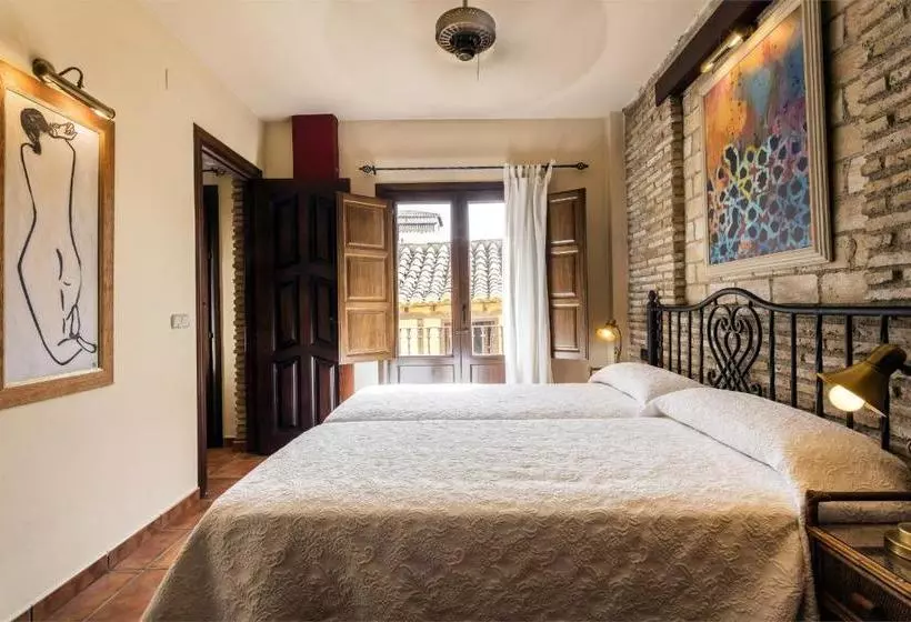 Arte Vida Suites & Spa