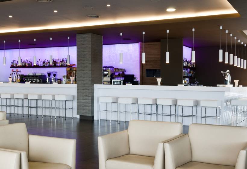 Apartamentos Turísticos Augustus