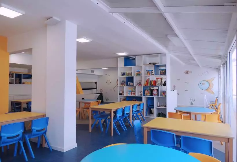 Apartamentos Turísticos Augustus