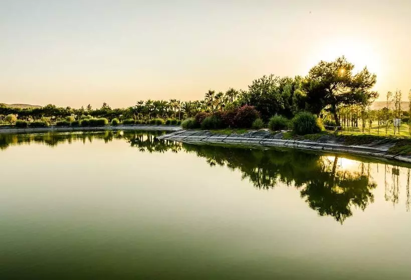 El Plantio Golf Resort