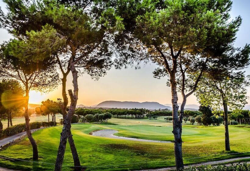 El Plantio Golf Resort