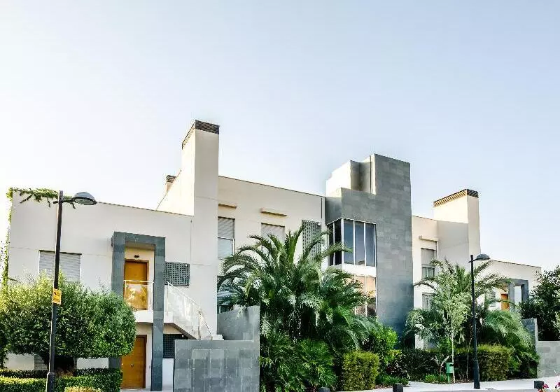 El Plantio Golf Resort