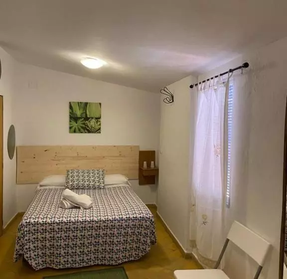 مسافرخانه Casa La Espartería De La Corredera