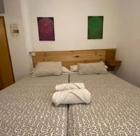 مسافرخانه Casa La Espartería De La Corredera