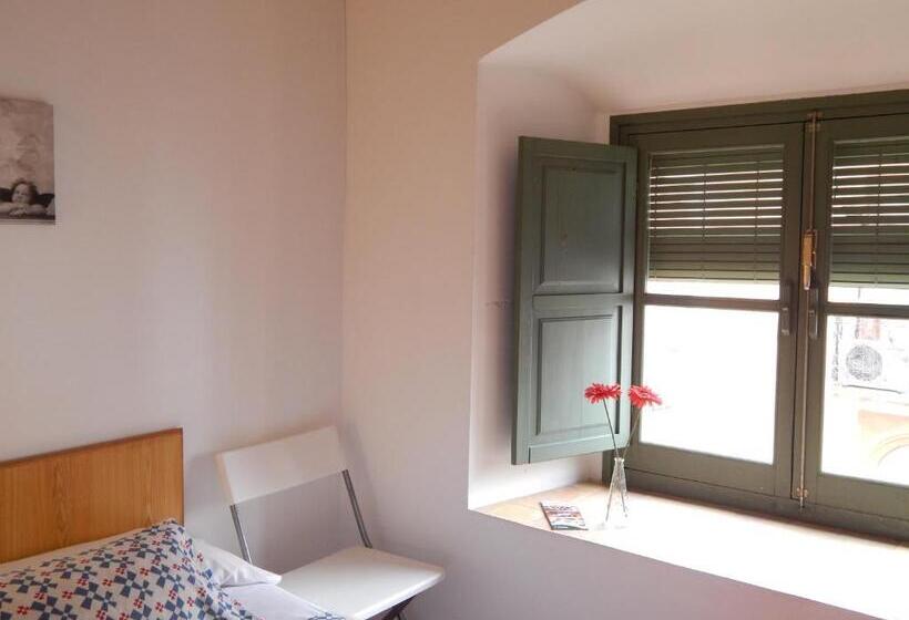 مسافرخانه Casa La Espartería De La Corredera