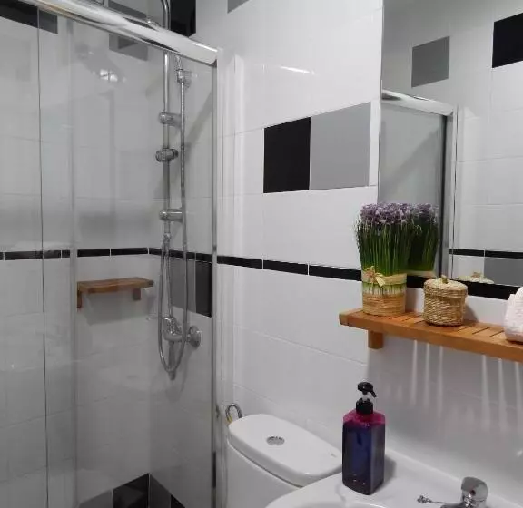 مسافرخانه Casa La Espartería De La Corredera