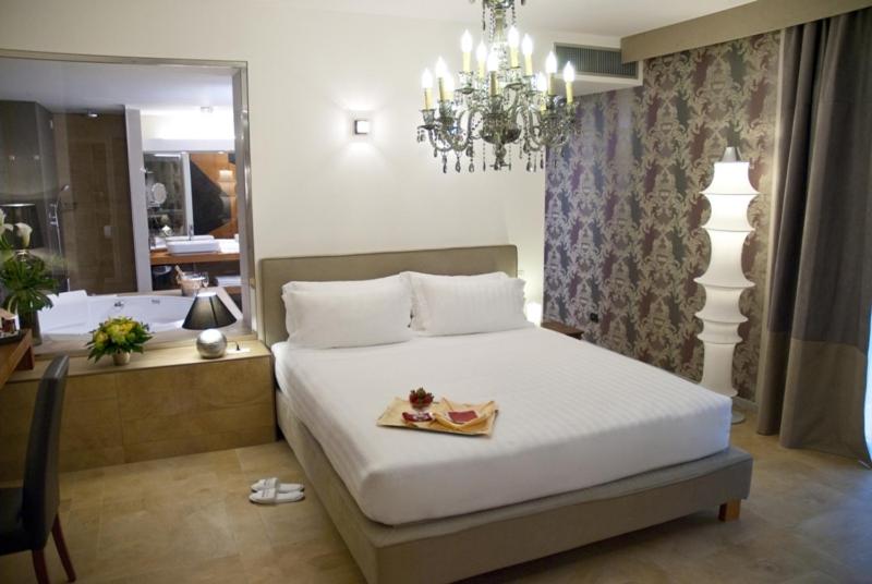 Отель Admiral Park