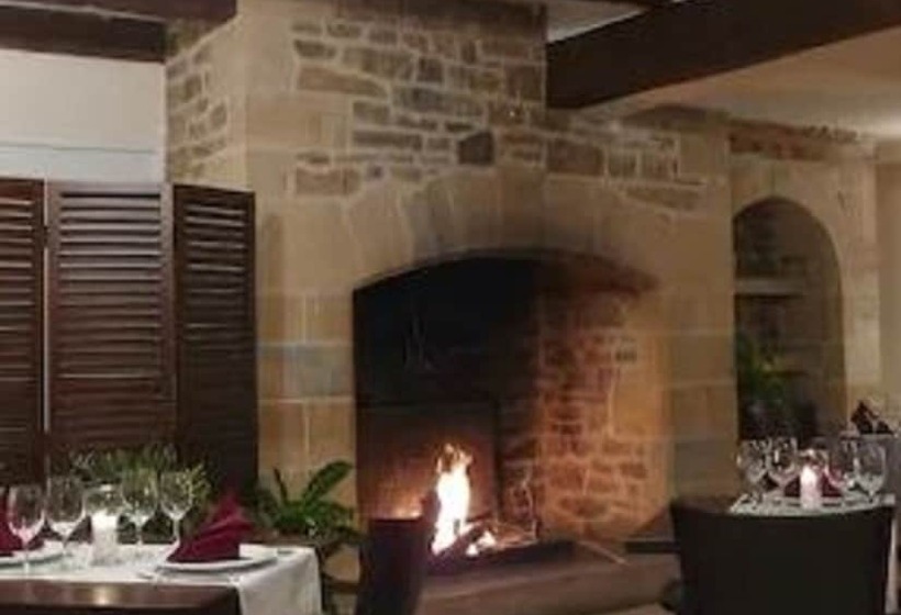 Отель Auberge De Cartassac