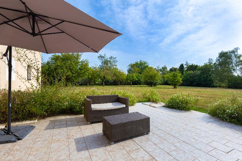 هتل B&b Hôtel Angers Parc Expos