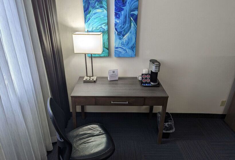 فندق Best Western Plus Toronto Airport