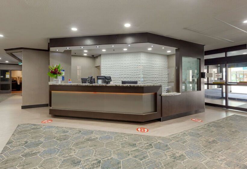 فندق Best Western Plus Toronto Airport
