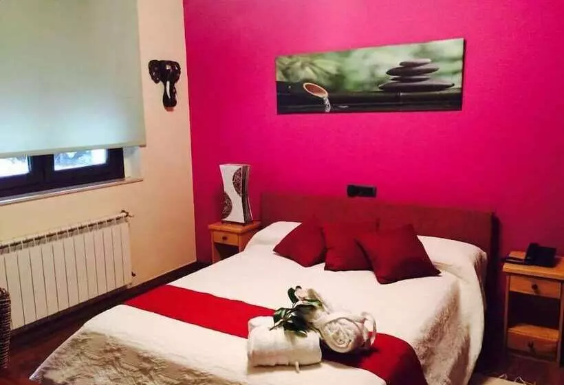 هتل Casa Buda Conors