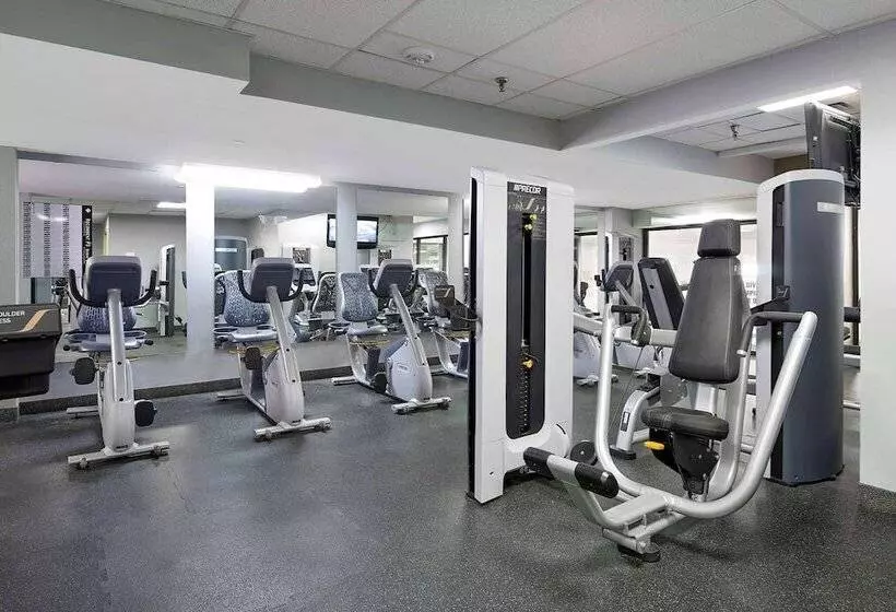 Wyndham Edmonton Hotel And Conference Centre