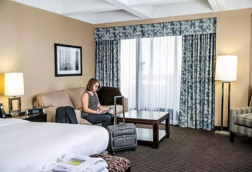 Wyndham Edmonton Hotel And Conference Centre