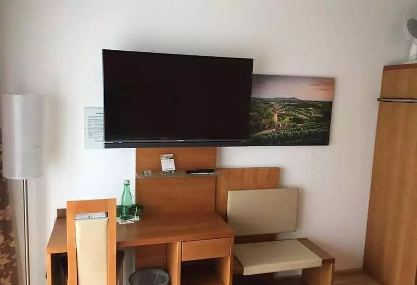 ホテル Lava Inn 24 H Check In Nähe Lkh, Landeskrankenhaus, Feldbach