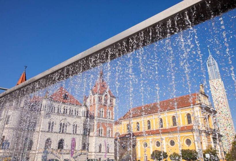 فندق Lava Inn   24 H Check In   Nähe Lkh, Landeskrankenhaus, Feldbach