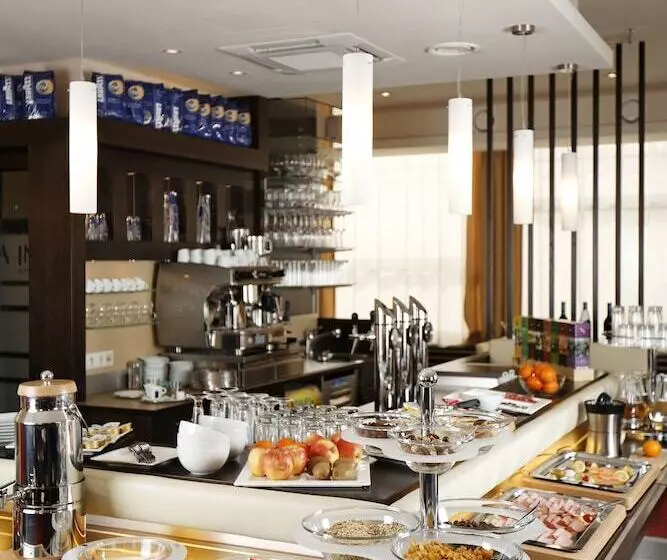 ホテル Lava Inn 24 H Check In Nähe Lkh, Landeskrankenhaus, Feldbach