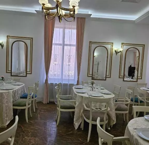 호텔 Restaurant Casa Cu Tei Craiova