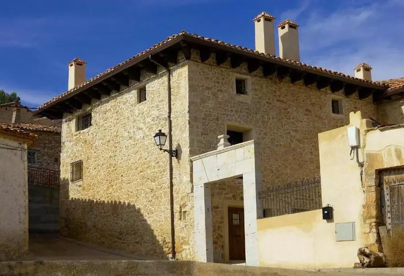 هتل روستایی La Val