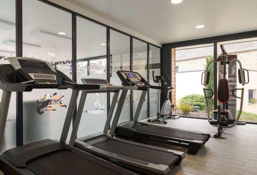 酒店 The Originals Boutique, Hôtel Le Lion D'or, Fougères Ouest