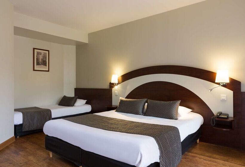 酒店 The Originals Boutique, Hôtel Le Lion D'or, Fougères Ouest