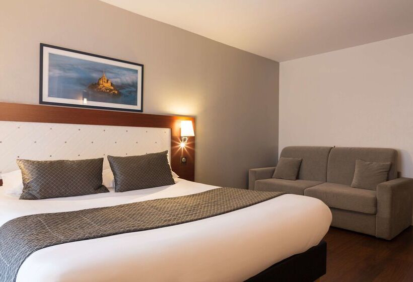 酒店 The Originals Boutique, Hôtel Le Lion D'or, Fougères Ouest