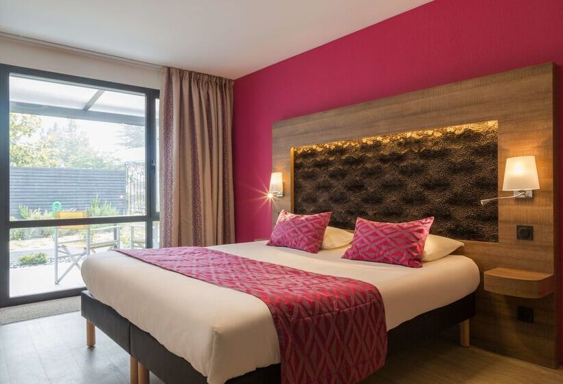 酒店 The Originals Boutique, Hôtel Le Lion D'or, Fougères Ouest