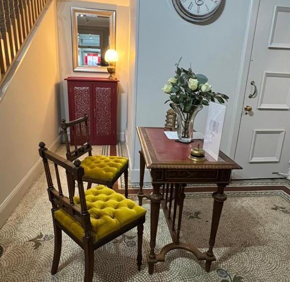 בית מלון כפרי The Royal An Lochan