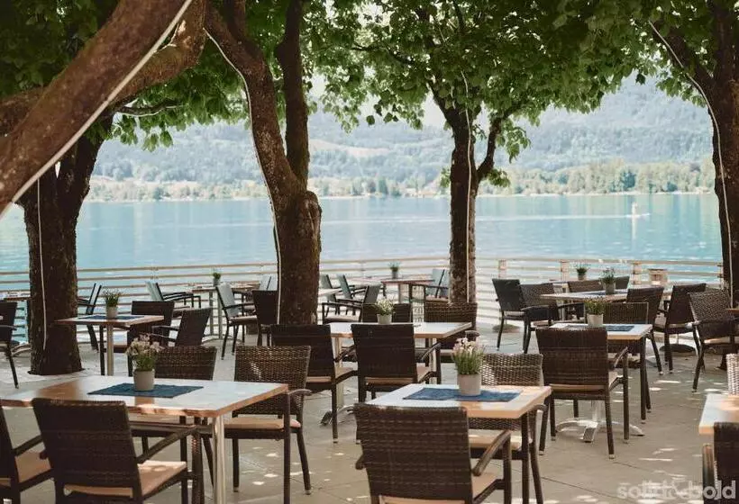 Отель Weisser Hirsch