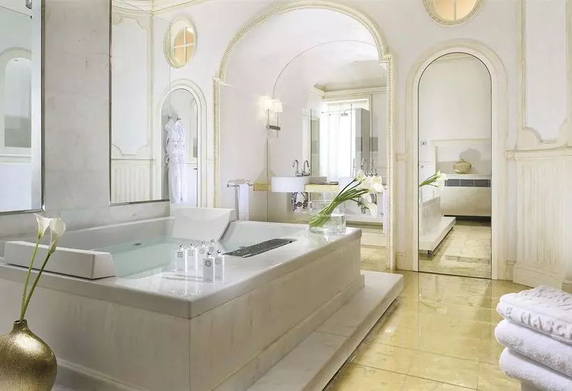 منتجع Villa le Maschere UNA Esperienze